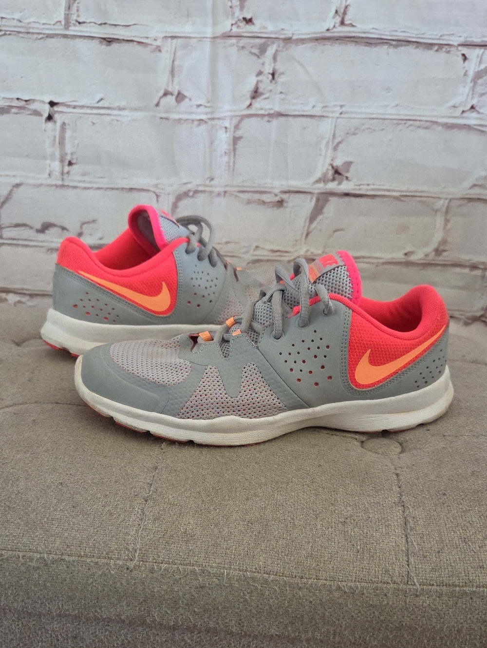 Nike Women’s Gray with Pink and Orange Swoosh Athletic Trainers